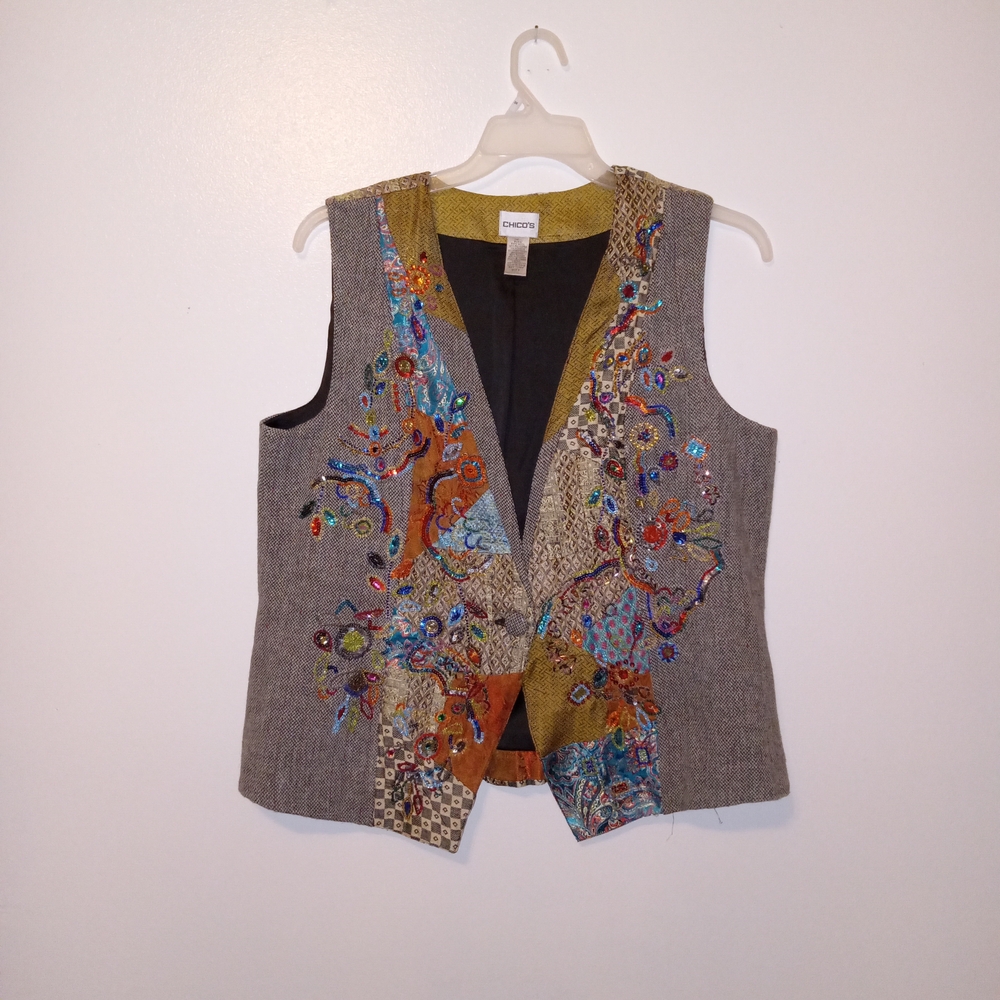 Chico's Gray Embroidered Women's Vest